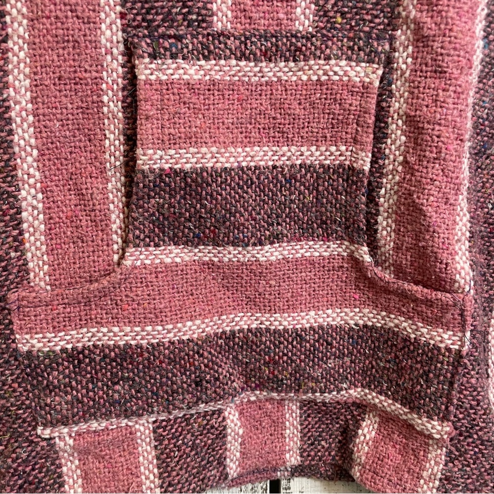 Boho Blanket Poncho Womens Medium Pink Mexico Pullover‎ Hoodie Grunge Surfer Top - Picture 7 of 10